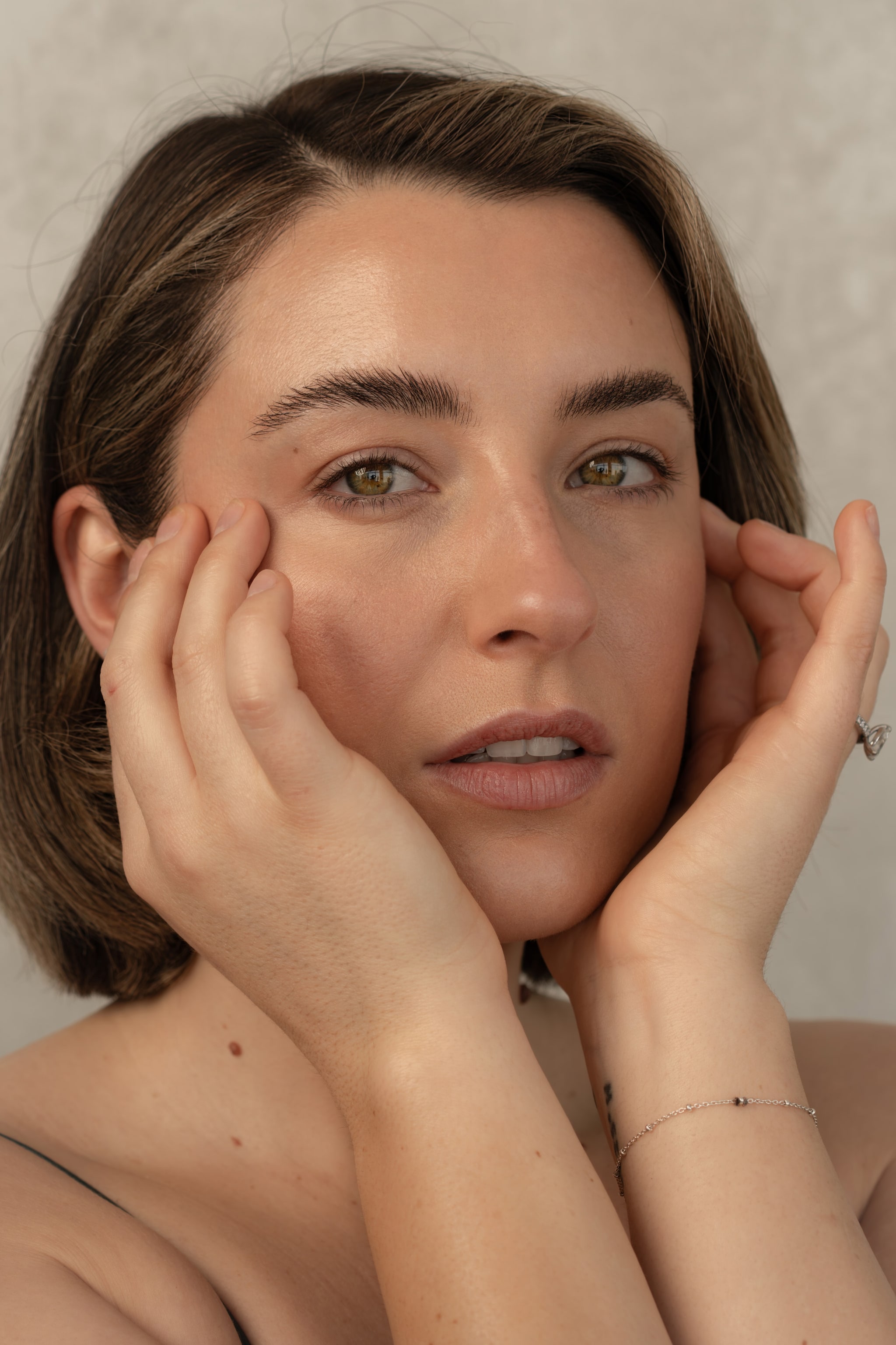 Aesthetics by Maddison brand frame